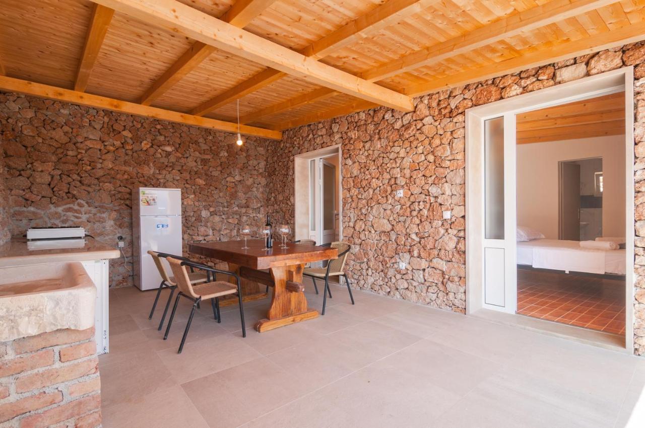 Hidden Gem By Nono Ban - Robinson Style Villa Bol Exterior foto