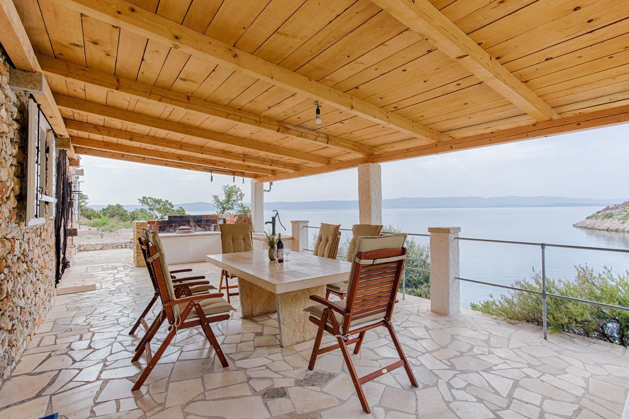 Hidden Gem By Nono Ban - Robinson Style Villa Bol Exterior foto
