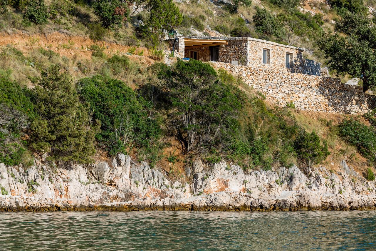 Hidden Gem By Nono Ban - Robinson Style Villa Bol Exterior foto